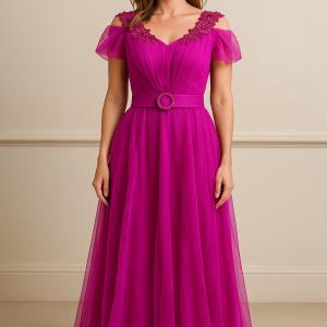 Omuz Çiçek Detaylı Drapeli Tül Elbise – Kemerli, Düşük Kol, Astarlı, Çiçek Aksesuarlı Model