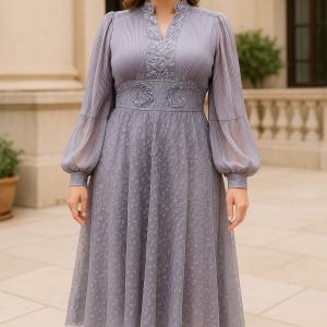 Boncuklu Şifon Abiye Elbise – Hakim Yaka, Kemerli, Astarlı, Midi Uzunluk