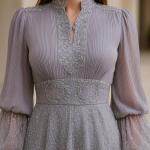 Boncuklu Şifon Abiye Elbise – Hakim Yaka, Kemerli, Astarlı, Midi Uzunluk